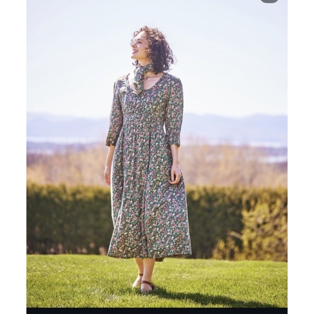 April Cornell Jane Austen Dress Green Floral Size M Midi Boho